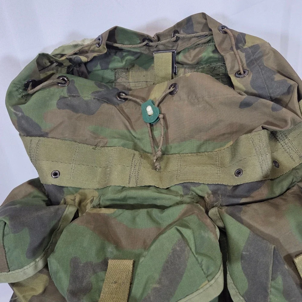 Vtg USGI ALICE Field Pack M81 Woodland Camo LC-2 External Frame Strap Complete